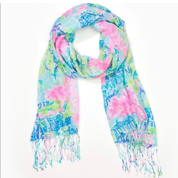 Lilly Pulitzer Lilly loves DC Murfee scarf - Picture 3 of 11